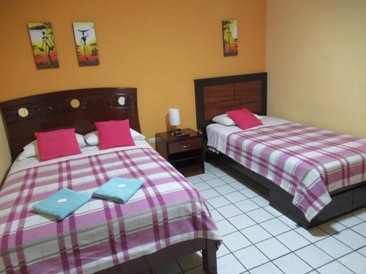 Kurmi Hostel Lima Airport Exterior photo