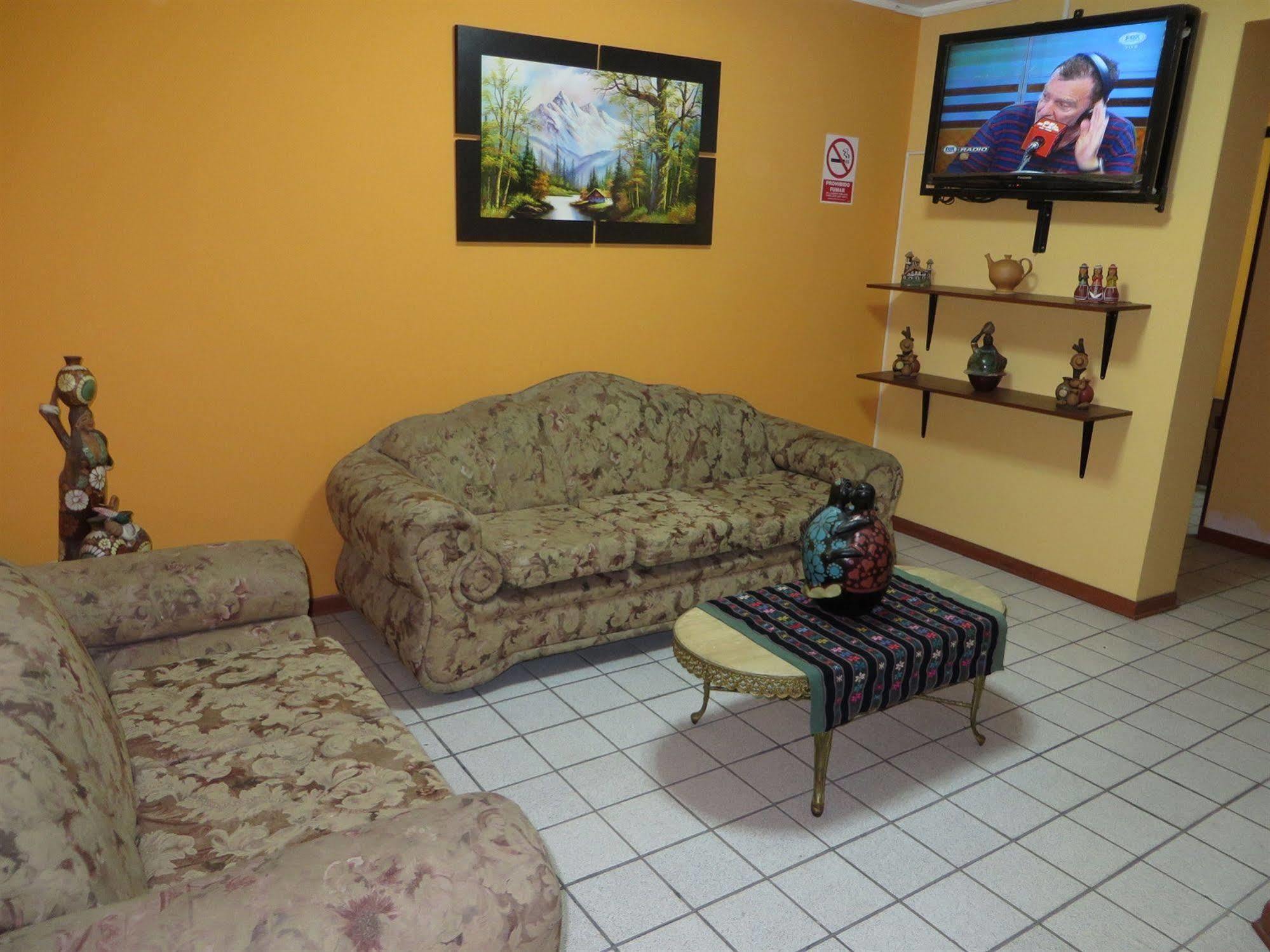 Kurmi Hostel Lima Airport Exterior photo